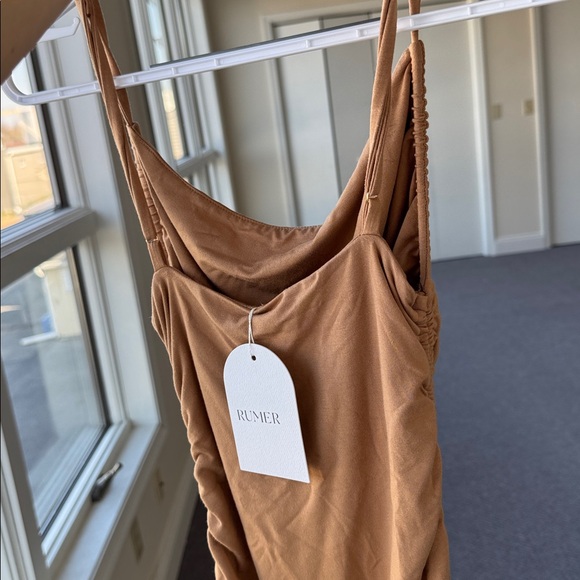 NWT Rumer Paige mini dress caramel size medium - Picture 7 of 7